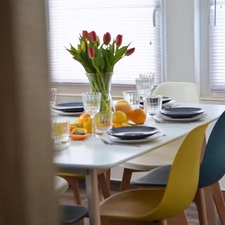 Eco-appart'hotel - Slt Apartment