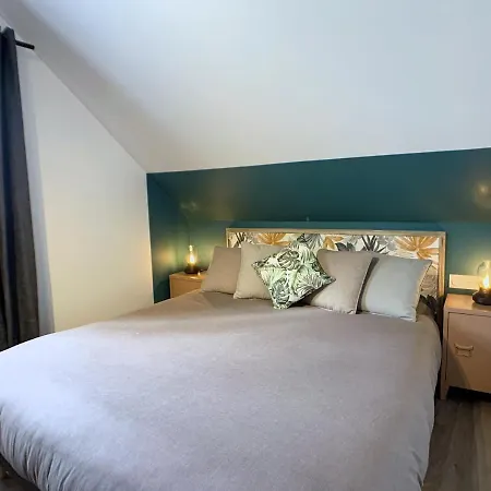 Eco-appart'hotel - Slt Apartment